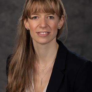 Meet your Posher, Carina